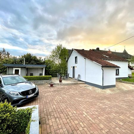 Kleines Backhaus In Der Eifel Villa Feuerscheid Luaran gambar